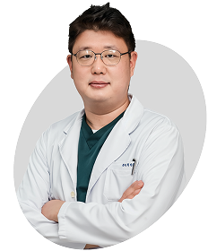 초이스내과신경과의원 최창운 원장 그레이